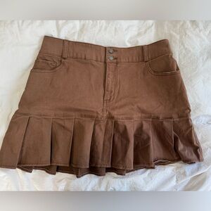 Hollister Ultra High-Rise Pleated Mini Skirt Dark Brown